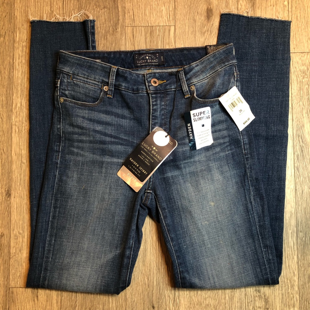 SOLD!! Lucky Brand Super Slimming Skinny Jeans
